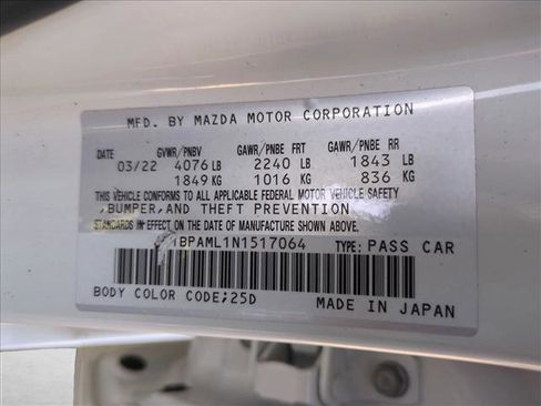 Used 2022 MAZDA MAZDA3 s image 24