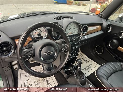 Used 2011 MINI Cooper S image 17
