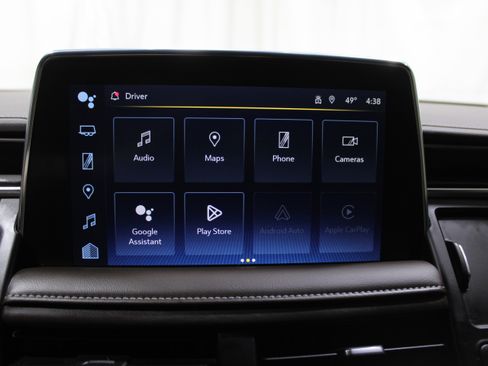 Used 2024 Chevrolet Suburban Z71 w/ Luxury Package image 19