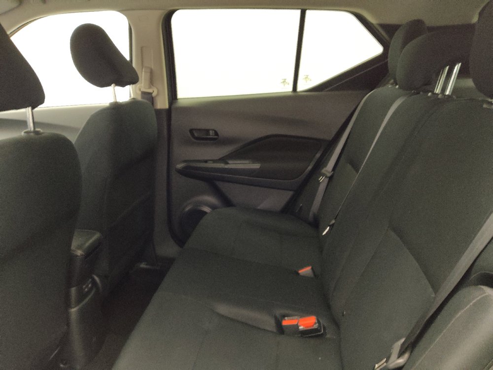 Used 2024 Nissan Kicks S FWD image 18