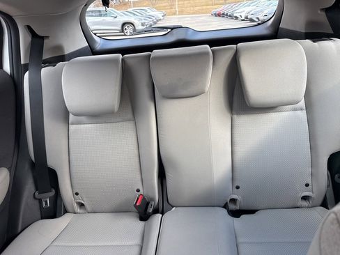 Used 2022 Honda HR-V LX image 15