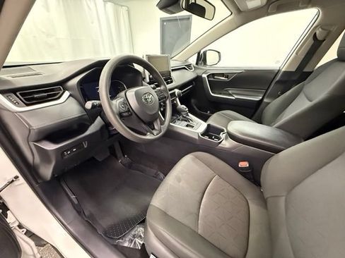 Certified 2025 Toyota RAV4 XLE AWD/4WD image 12