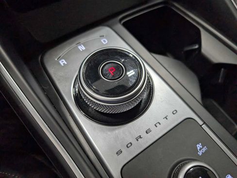Certified 2023 Kia Sorento EX AWD/4WD image 29