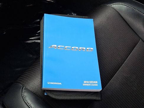 Used 2018 Honda Accord Sport image 27