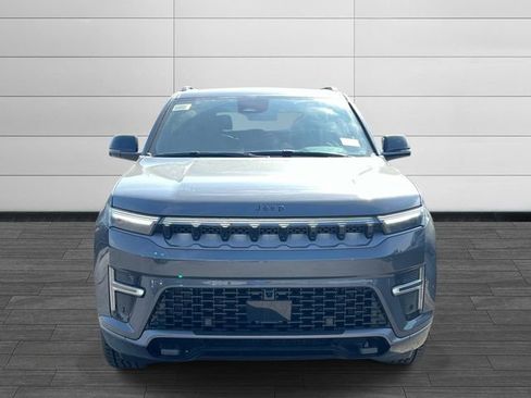 New 2026 Jeep Grand Wagoneer 4WD image 8