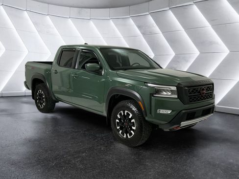 Used 2024 Nissan Frontier PRO-4X w/ Technology Package image 1