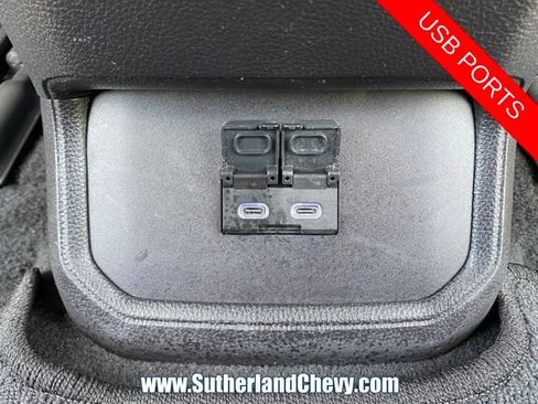 Used 2024 Toyota Highlander XLE AWD/4WD image 45