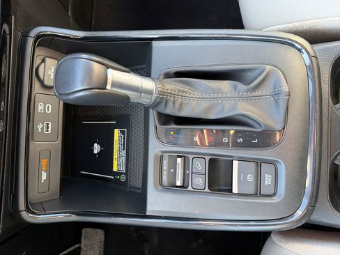 Used 2023 Honda CR-V EX-L image 46