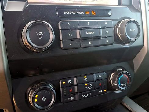 Used 2020 Ford F150 Raptor w/ Equipment Group 801A Mid image 11