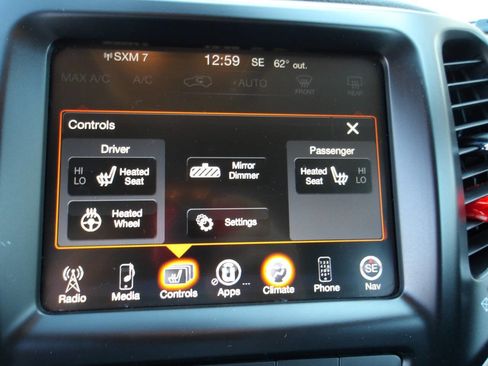 Used 2014 Jeep Cherokee Limited image 14