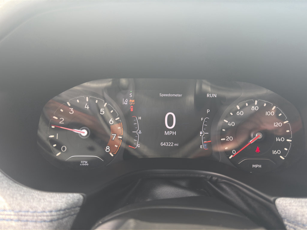 Used 2023 Jeep Compass Latitude w/ Sun and Sound Group AWD/4WD image 18