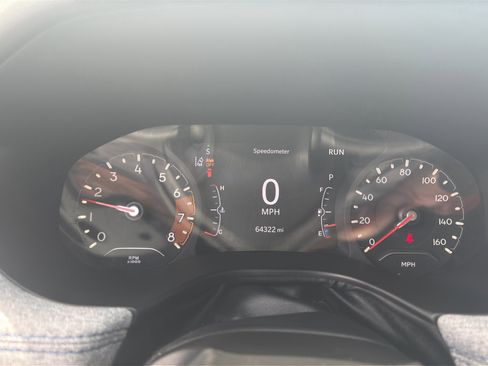 Used 2023 Jeep Compass Latitude w/ Sun and Sound Group AWD/4WD image 18