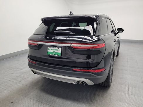 Used 2020 Lincoln Corsair Reserve w/ Rear Removable Package Tray FWD image 7