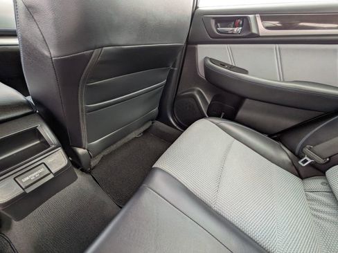 Used 2018 Subaru Legacy 2.5i Sport image 29