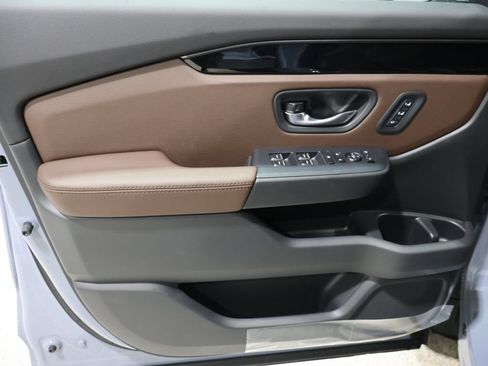 New 2026 Honda Pilot TrailSport image 10
