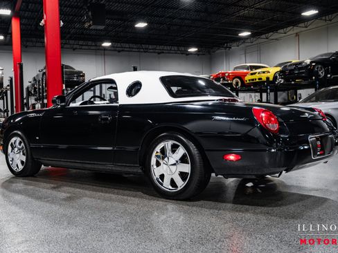 Used 2003 Ford Thunderbird Deluxe image 3