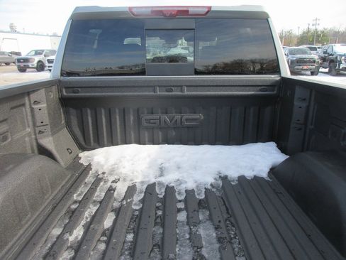 New 2026 GMC Sierra 1500 AT4 w/ AT4 Premium Package image 7