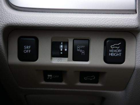 Used 2018 Subaru Forester 2.5i Premium AWD/4WD image 26
