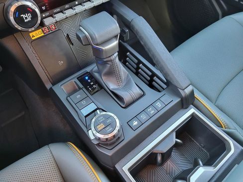 Used 2025 Toyota Tacoma 4x4 Double Cab Hybrid image 29