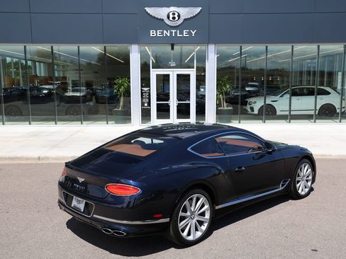 Certified 2020 Bentley Continental GT AWD/4WD image 3