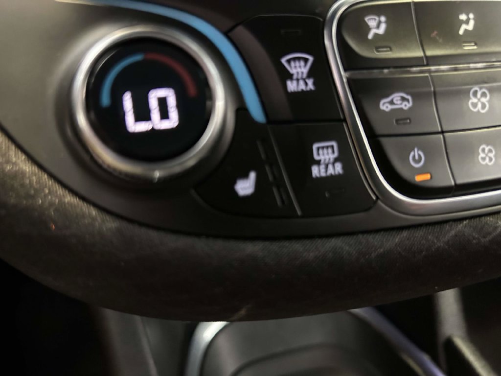 Used 2025 Chevrolet Malibu LT FWD image 22