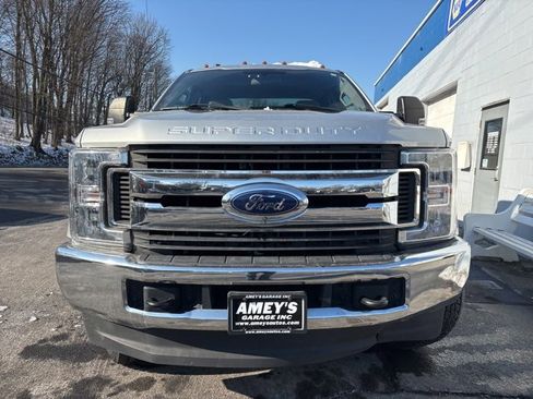Used 2019 Ford F250 XL w/ STX Appearance Package image 2