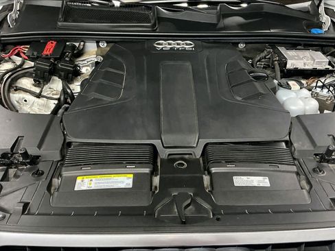 Used 2017 Audi Q7 3.0T Premium Plus w/ Premium Plus Package image 13