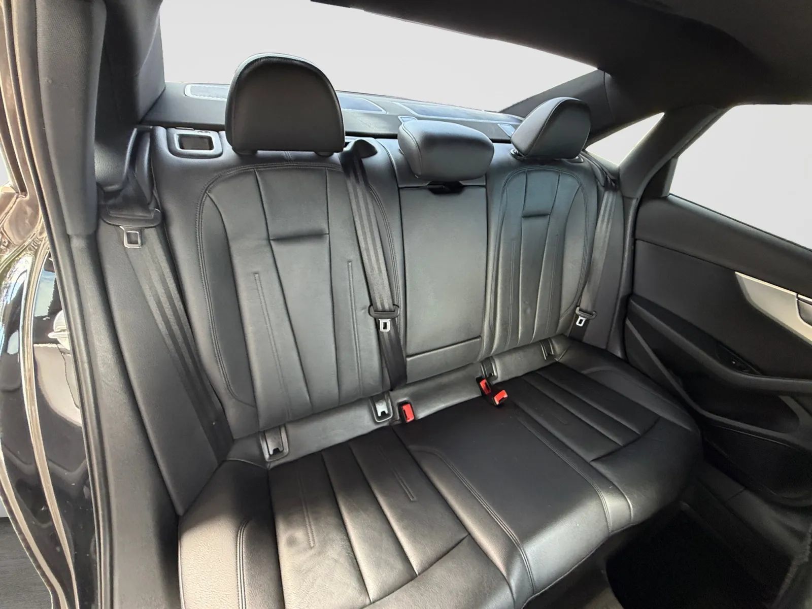 Used 2017 Audi A4 2.0T Prestige AWD/4WD image 18