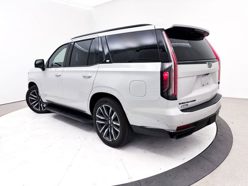Used 2021 Cadillac Escalade Sport Platinum image 2