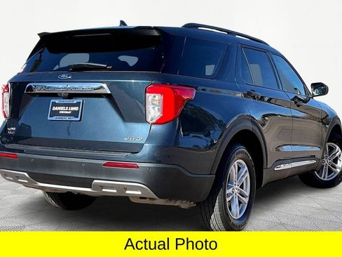 Used 2022 Ford Explorer XLT w/ Equipment Group 202A image 2