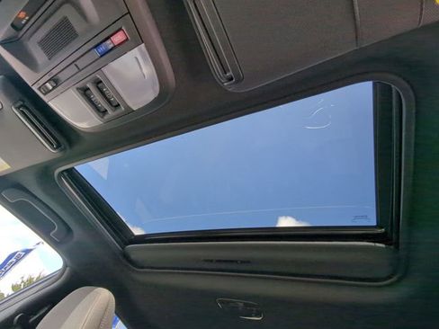 Used 2025 Subaru Crosstrek 2.5i Sport image 28