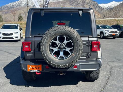 Used 2021 Jeep Wrangler Unlimited Rubicon AWD/4WD image 10