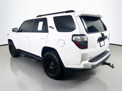 Used 2024 Toyota 4Runner TRD Off-Road Premium w/ Off Road Premium Plus Package AWD/4WD image 8