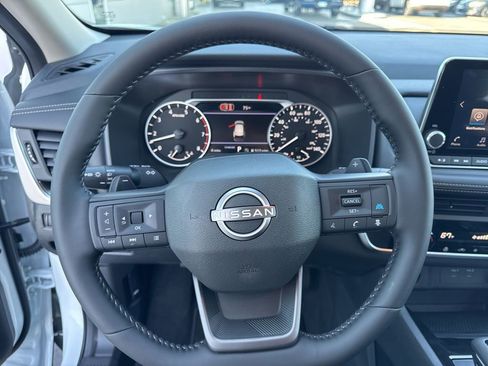 New 2026 Nissan Rogue SV FWD image 24