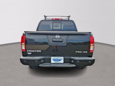Used 2016 Nissan Frontier PRO-4X w/ Pro-4x Luxury Package AWD/4WD image 5