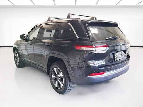 Used 2023 Jeep Grand Cherokee 4WD 4xe image 6