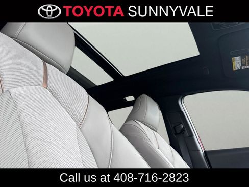 Used 2025 Toyota Grand Highlander AWD Hybrid image 23