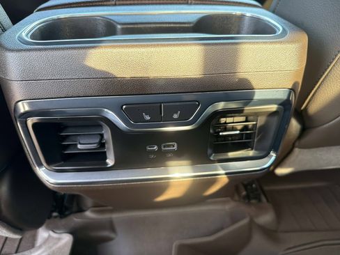Used 2023 GMC Sierra 1500 Denali w/ Technology Package image 14