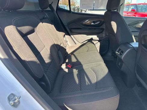 Used 2020 GMC Terrain SLE w/ Driver Convenience Package image 14