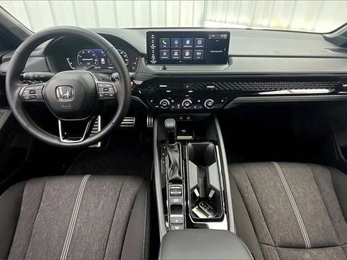 Certified 2025 Honda Accord Sport image 15