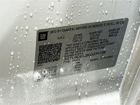 Used 2019 GMC Sierra 1500 SLT w/ SLT Premium Package image 39