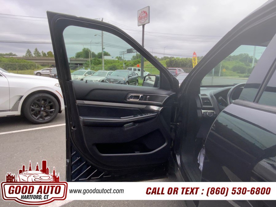 Used 2019 Ford Explorer XLT AWD/4WD image 9