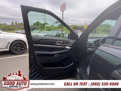 Used 2019 Ford Explorer XLT AWD/4WD image 9
