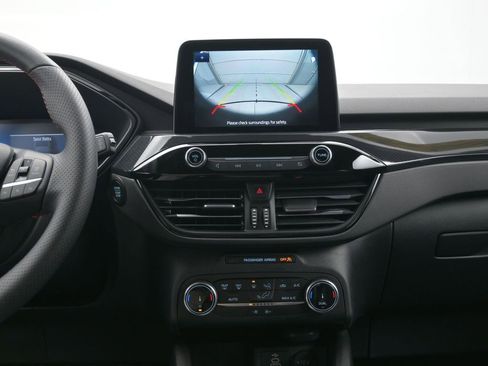 Used 2025 Ford Escape ST-Line image 19