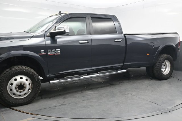 Used 2016 RAM 3500 Laramie AWD/4WD image 3