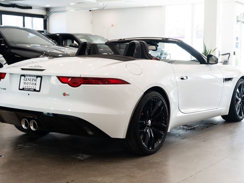 Used 2014 Jaguar F-TYPE S image 4