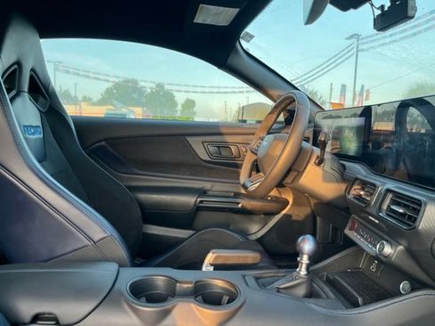 Used 2024 Ford Mustang Dark Horse w/ Dark Horse Handlin Package RWD image 27