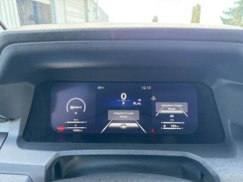 Used 2025 Toyota Tacoma TRD Off-Road image 28