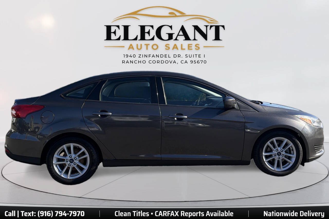 Used 2018 Ford Focus SE FWD image 4