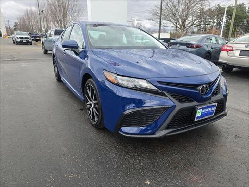Certified 2024 Toyota Camry SE w/ Cold Weather Package FWD image 11